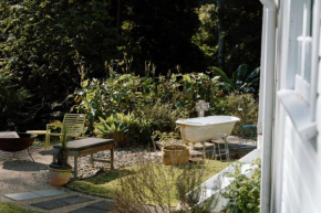 Gracie Cottage Romantic Secluded Hinterland Escape for 2